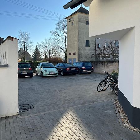 Moderne Wohnung Karlsruhe Neureut, Fussbodenheizung - Regendusche - Waschmaschine - Stellplatz Zewnętrze zdjęcie